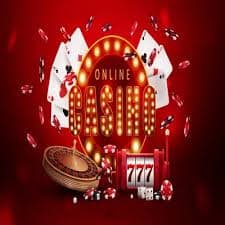Pengguna menikmati hiburan online dengan akses cepat melalui e-wallet di torajatoto